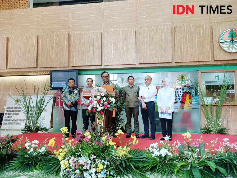 Mahfud MD di KLHK (IDN Times/Rachma Syifa Faiza Rachel)