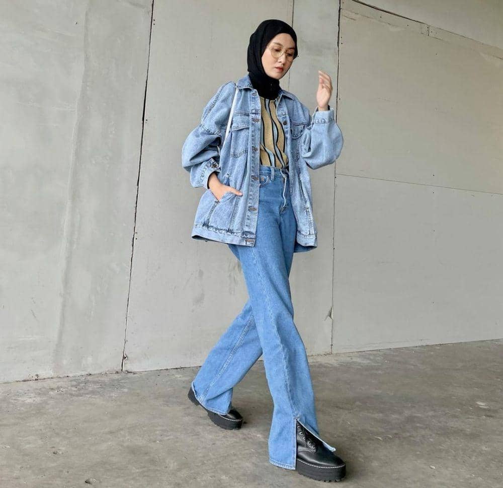 ide outfit pakai denim jacket ala Inas Rana (instagram.com/inasrana)