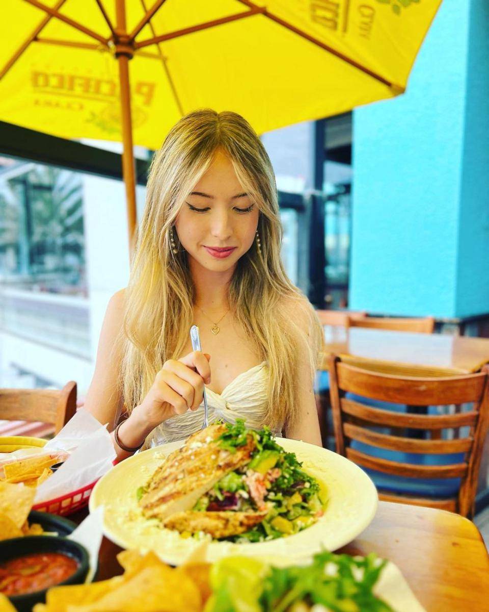 potret Rina Johnson (instagram.com/rinajohnson_official)