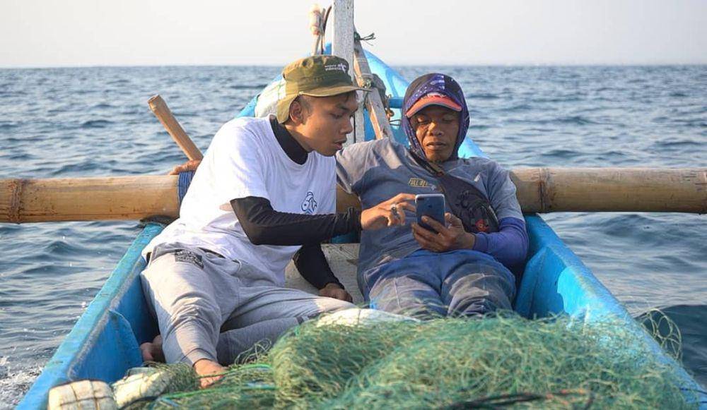 Merta Yoga bersama nelayan. (instagram.com/mertayogapr)