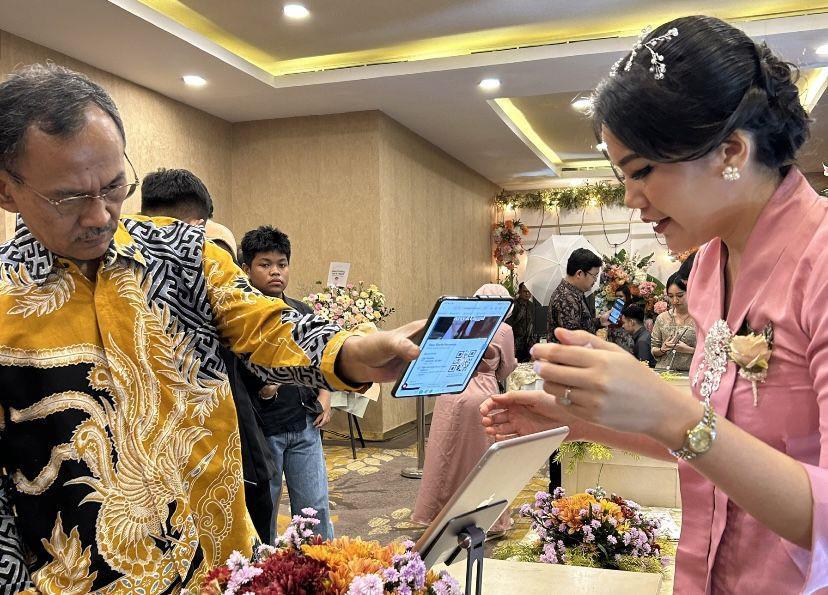 Canggih dan Modern, Buku Tamu Undangan Digital Mudahkan Pengantin