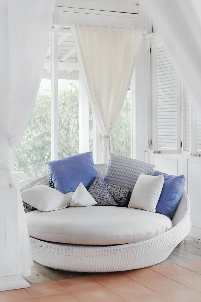 inspirasi desain interior rumah nuansa putih (unsplash.com/Hutomo Abrianto)