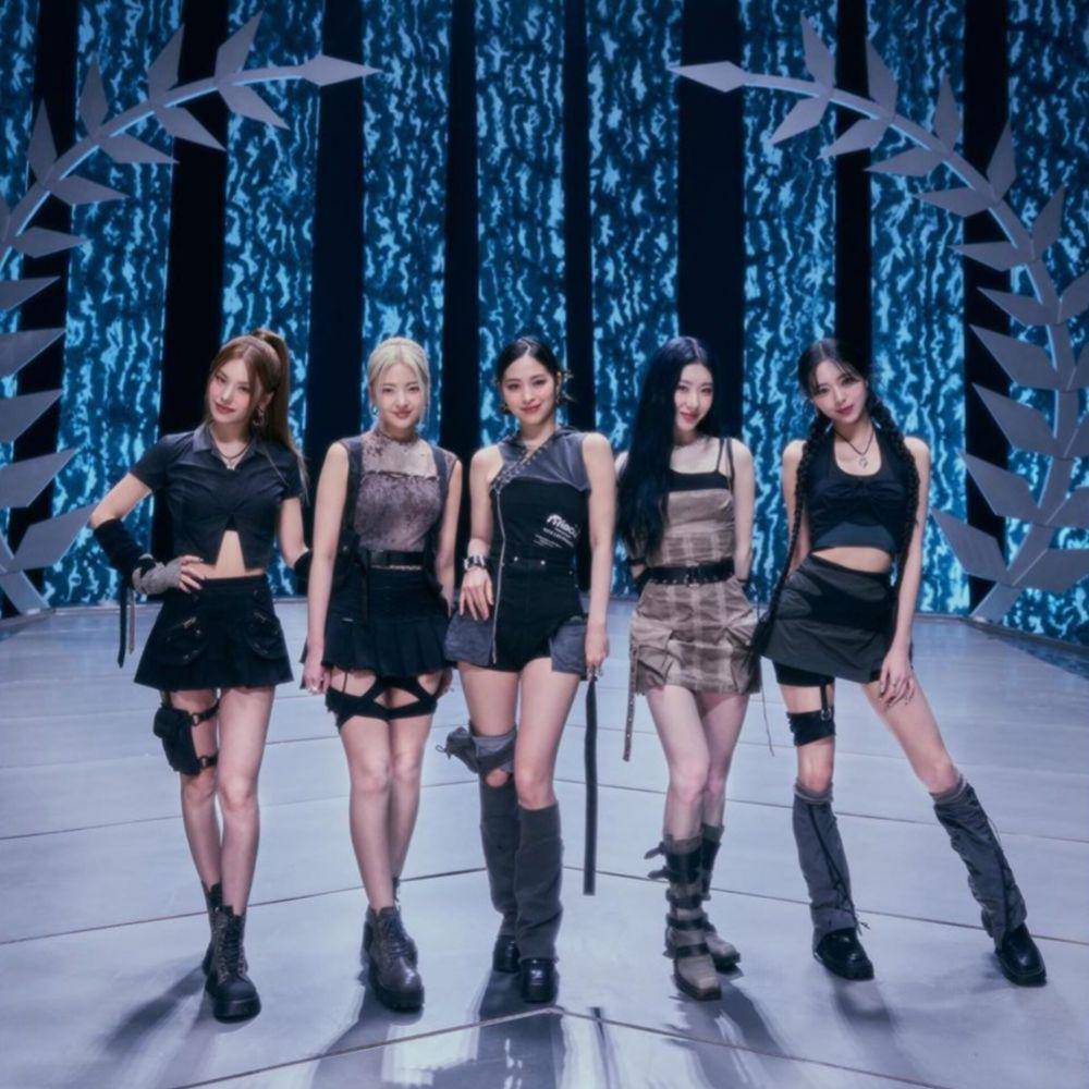 ITZY JAPAN 1st Album (instagram.com/itzyofficial_jp)