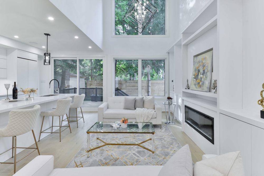 inspirasi desain interior rumah nuansa putih (unsplash.com/Sidekix Media)