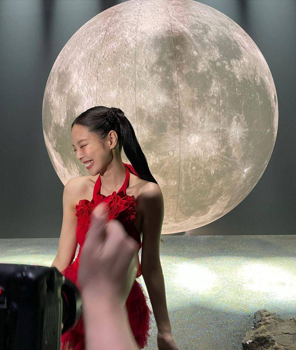 Single You and Me Jennie BLACKPINK (instagram.com/jennierubyjane)