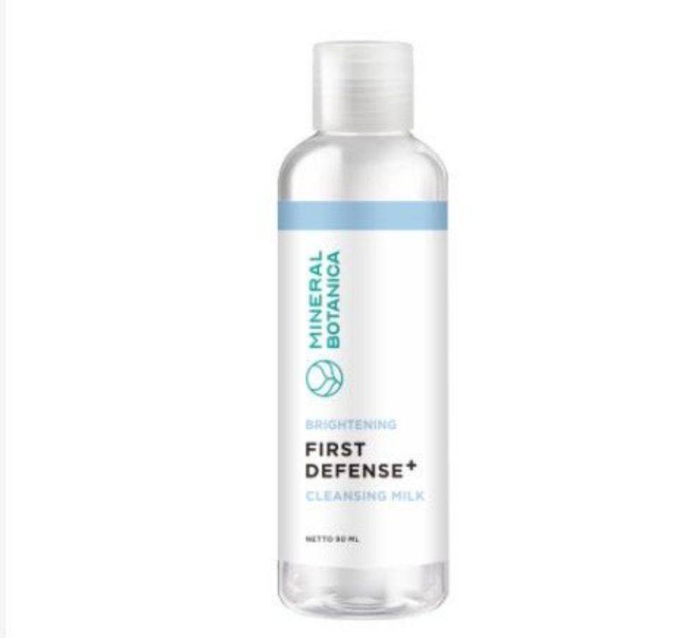 Mineral Botanica First Defense Cleansing Milk (tokopedia.com/Cahaya252)