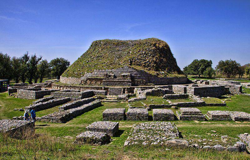 The Archeological City of Taxila (en.wikipedia.org/Sasha Isachenko)