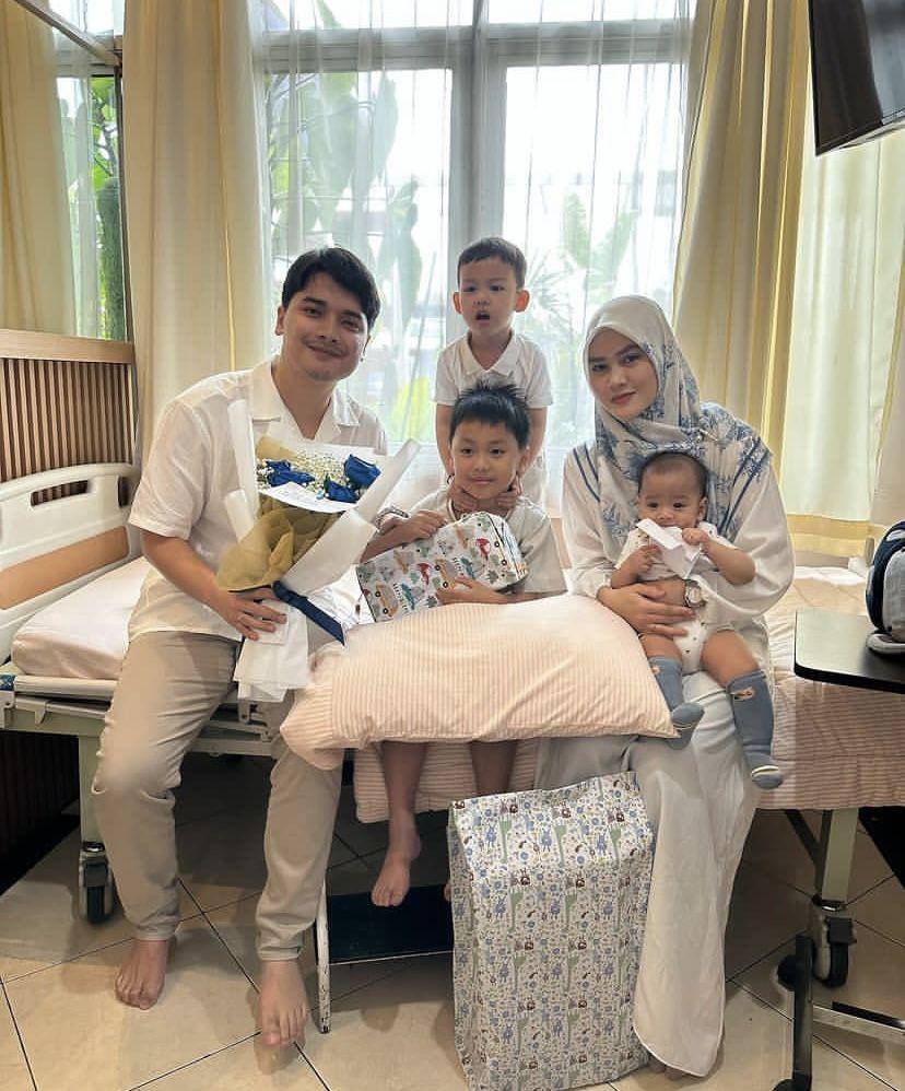 potret Alvin Faiz jenguk Yusuf disunat (Instagram.com/alvin_411)
