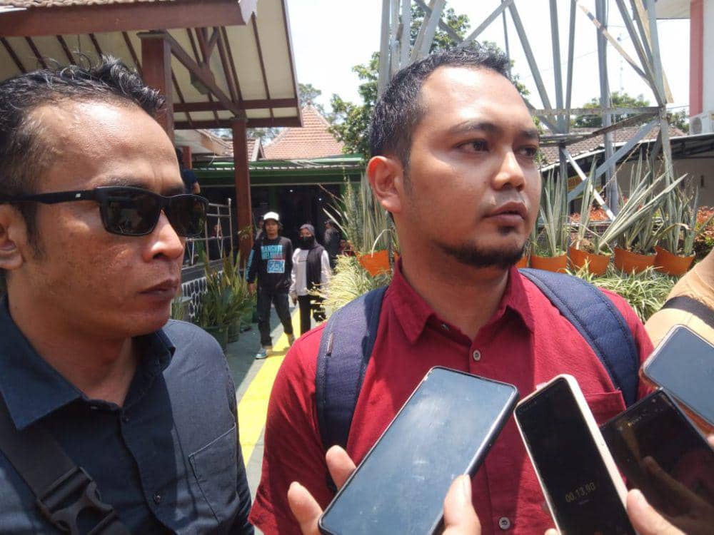 8 Terdakwa Arek Malang Divonis Bersalah, Pengacara: Ini Tidak Adil!