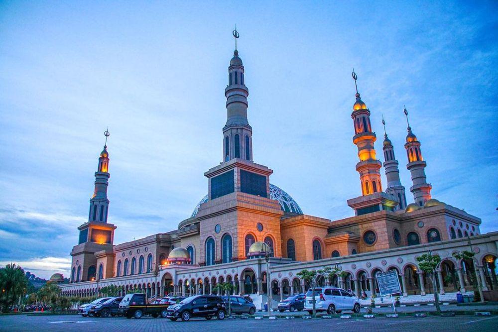 7 Masjid Terbesar di Asia Tenggara, Salah Satunya Istiqlal