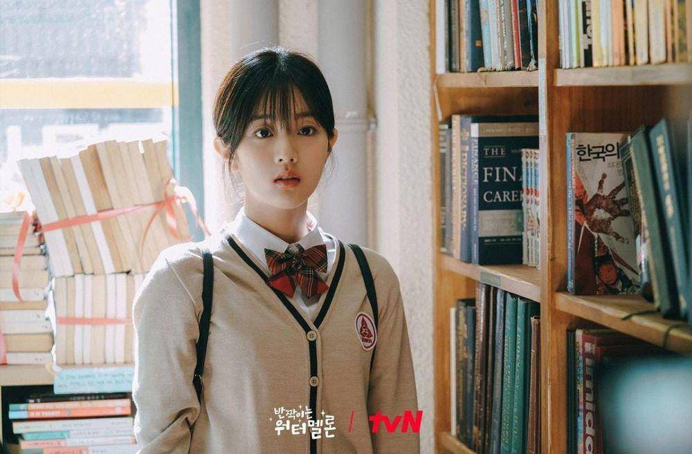 Shin Eun Soo di drama Twinkling Watermelon (instagram.com/tvn_drama)