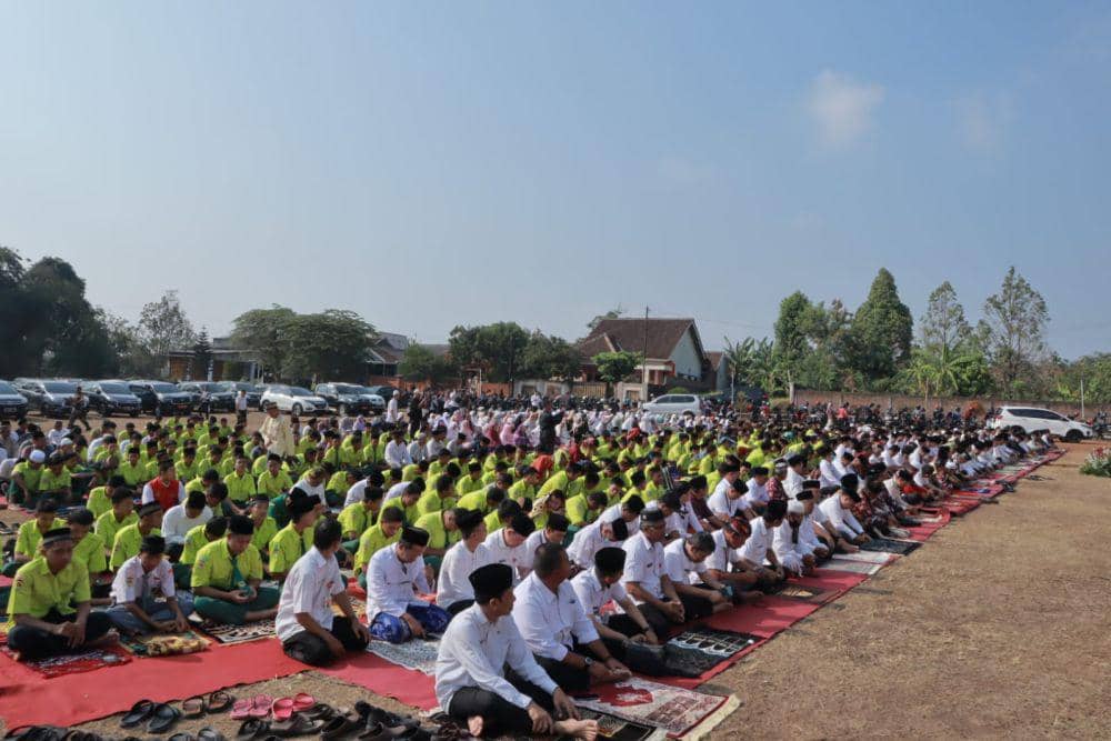 Banyak Kebakaran dan Kekeringan, Warga Semarang Gelar Salat Minta Hujan