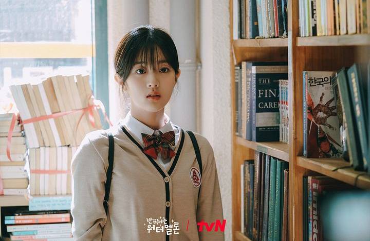 Shin Eun Soo sebagai Yoon Cheong Ah di drakor Twinkling Watermelon (instagram.com/tvn_drama)
