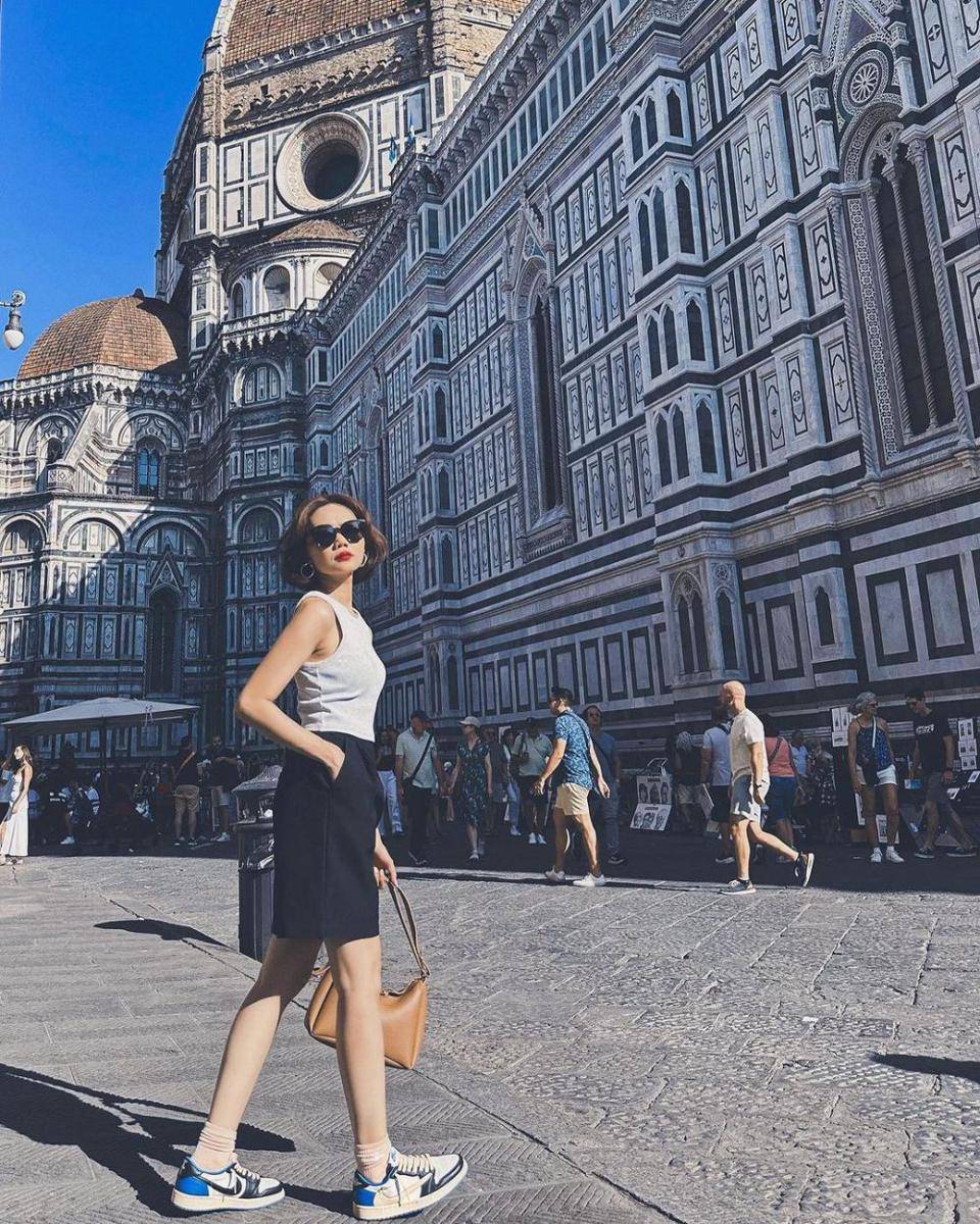 ide gaya streey style Rina Nose (instagram.com/rinanose16)