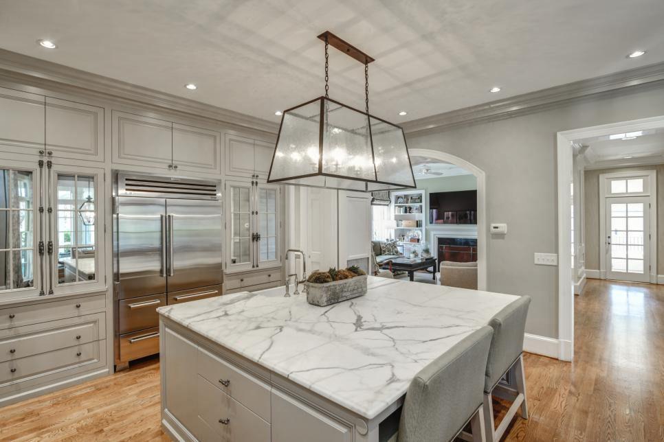 5 Kekurangan dan Kelebihan Marmer sebagai Countertop Dapur