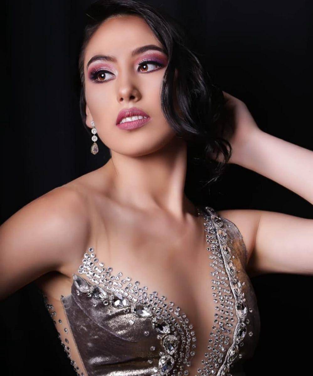 Ximena Huala (instagram.com/ximena.huala)