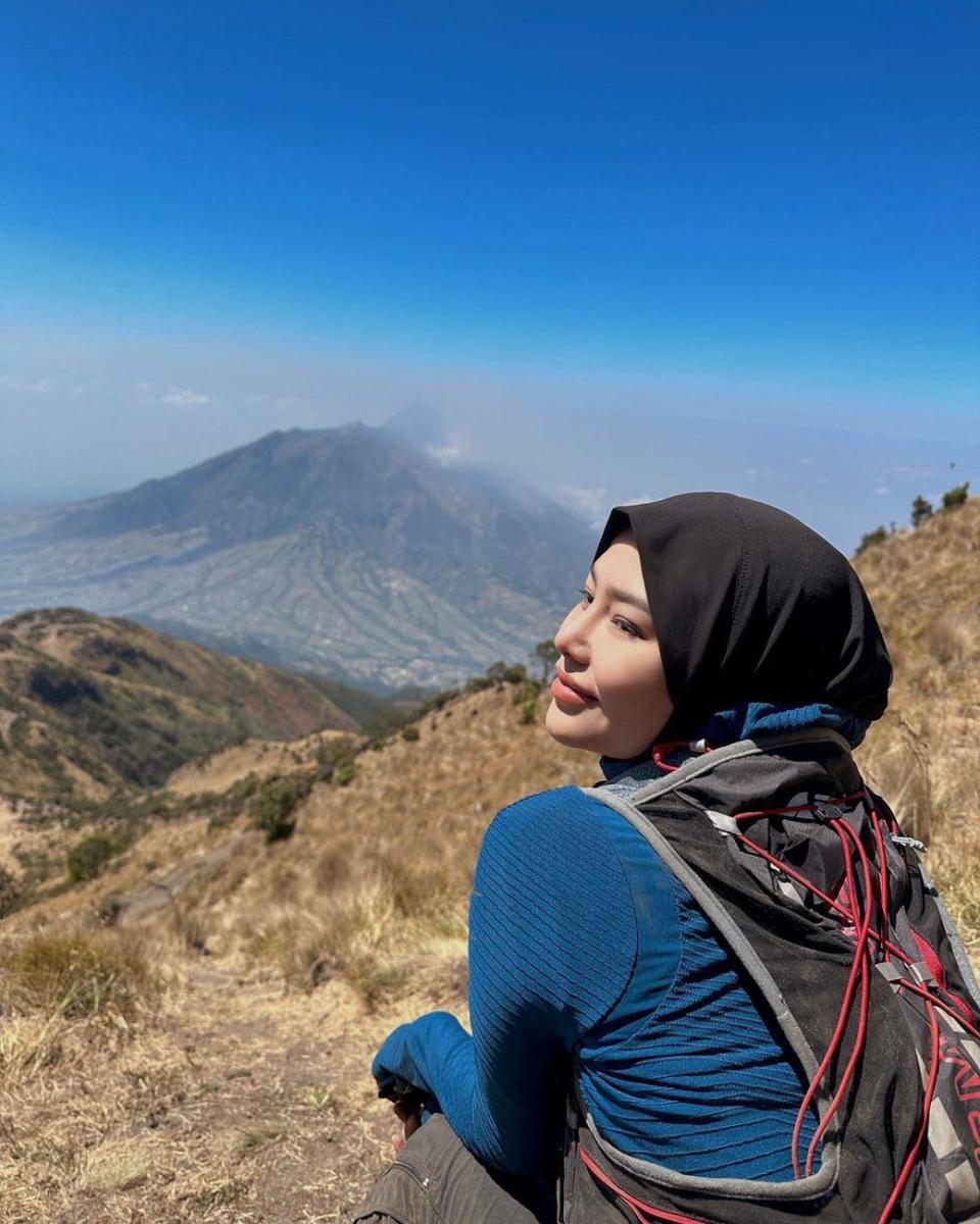 potret Dara Arafah mendaki (instagram.com/daraarafah)