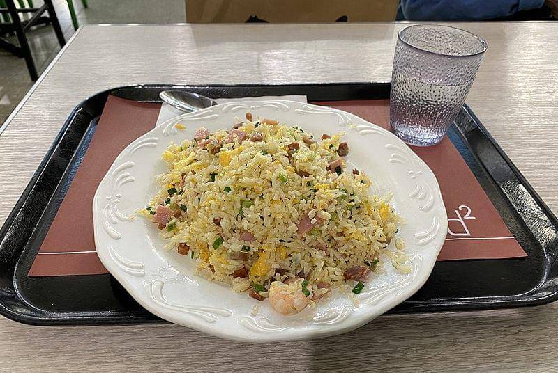Yangzhou fried rice (commons.wikimedia.org/LN9267)