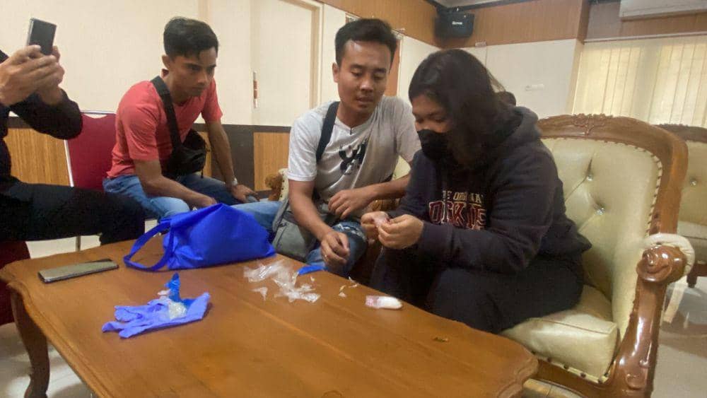 Tergiur Upah Rp2,5 Juta, Remaja di Semarang Simpan Sabu di Lubang Vagina