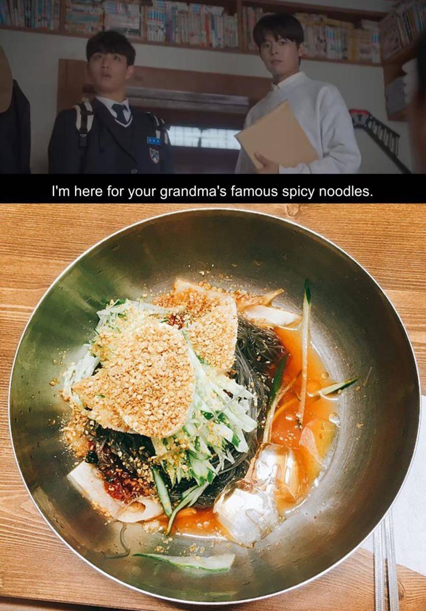 bibim-naengmyeon (dok. TVN/Twinkling Watermelon | commons.wikimedia.org/Hj03064)
