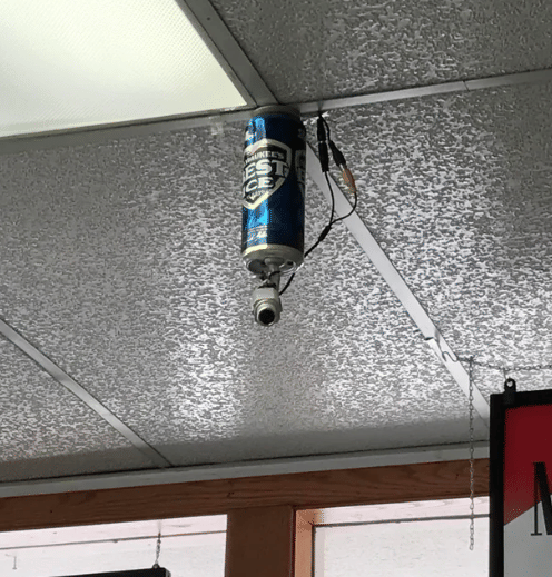 desain dan penempatan CCTV aneh (reddit.com/fathervoodoo)