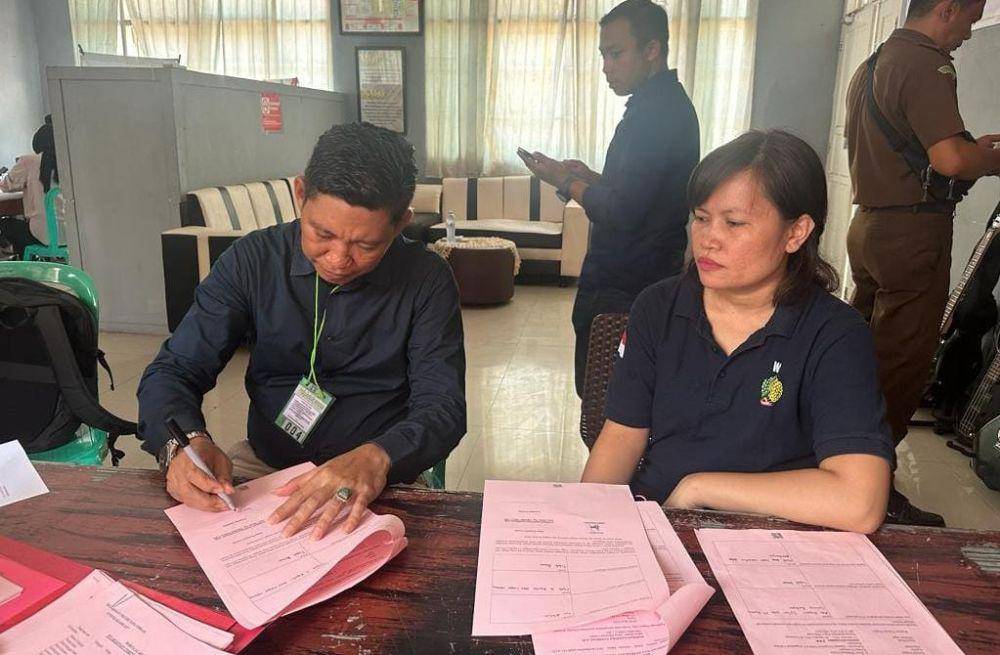 Dua Tersangka Korupsi Pegadaian di Toraja Dikirim ke Lapas dan Rutan