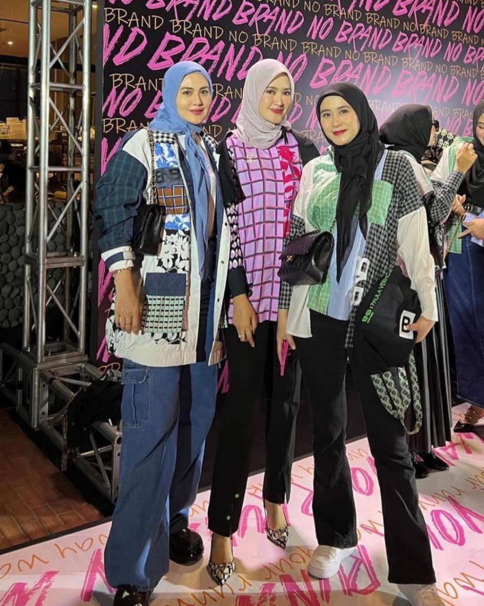 potret Ryana Dea dan rekan artis (instagram.com/ryana_dea)