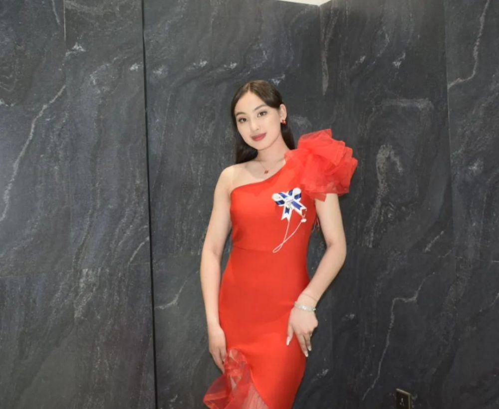 Nominzul Zandangiin (instagram.com/_nominzul.z)
