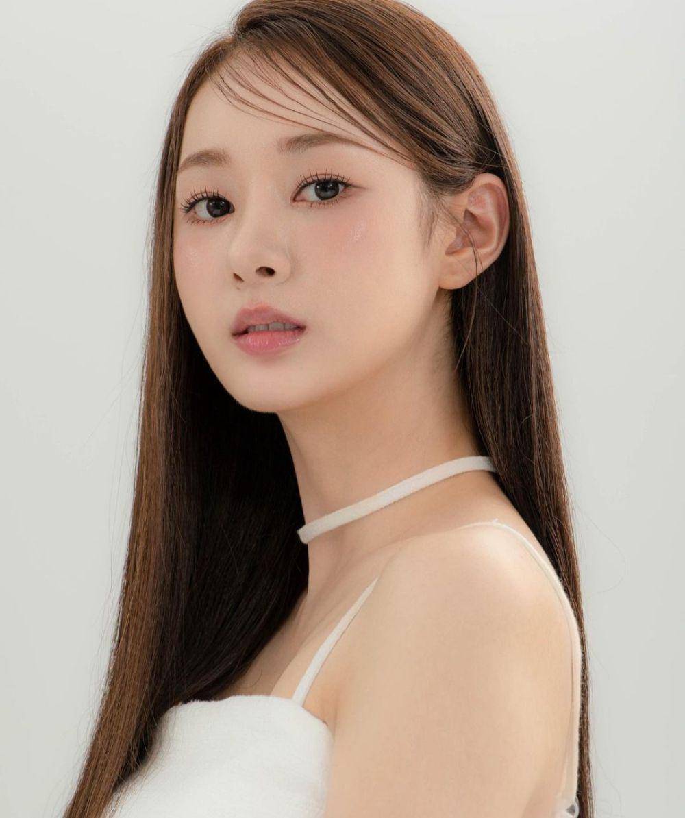 Choi Chae-Won (instagram.com/esvnels)