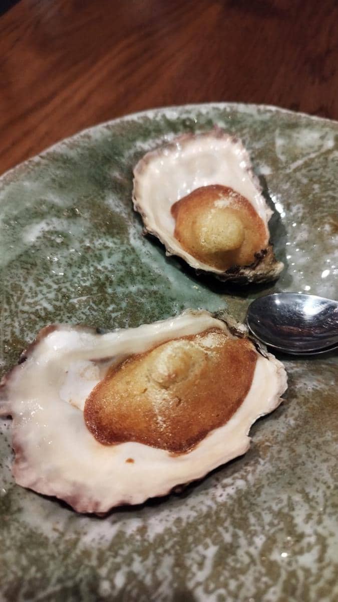 potret penyajian menggunakan cangkang kerang (reddit.com/user/No_Ad5144)