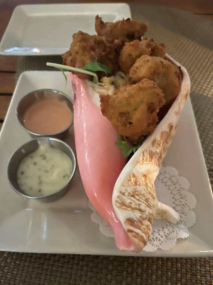 potret penyajian menggunakan cangkang kerang (reddit.com/user/marsmedia)