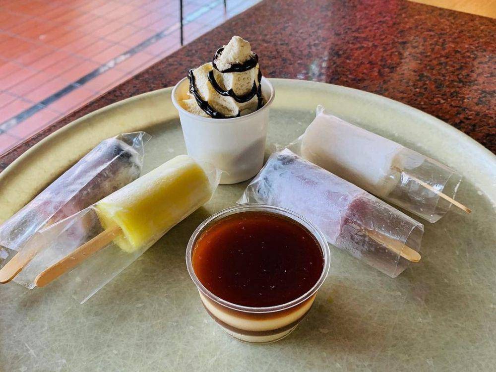 es krim di Canary Bakery and Cafe (instagram.com/uyi1112)
