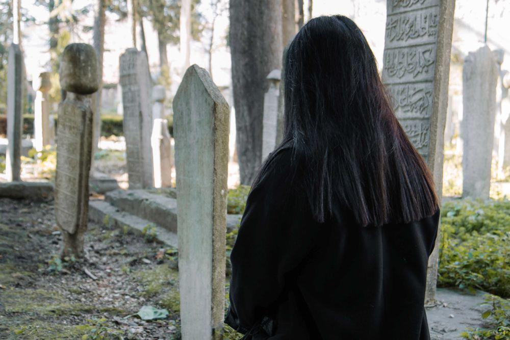 [PUISI] Besok Gadis Itu Telah Waras