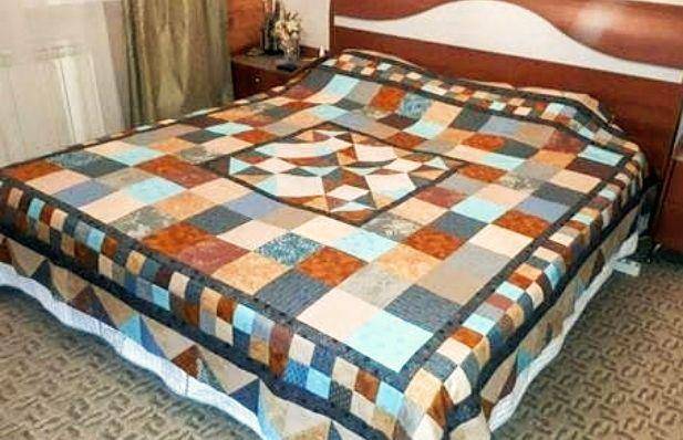 ilustrasi selimut dari kain perca (instagram.com/_quilt_blanket_)
