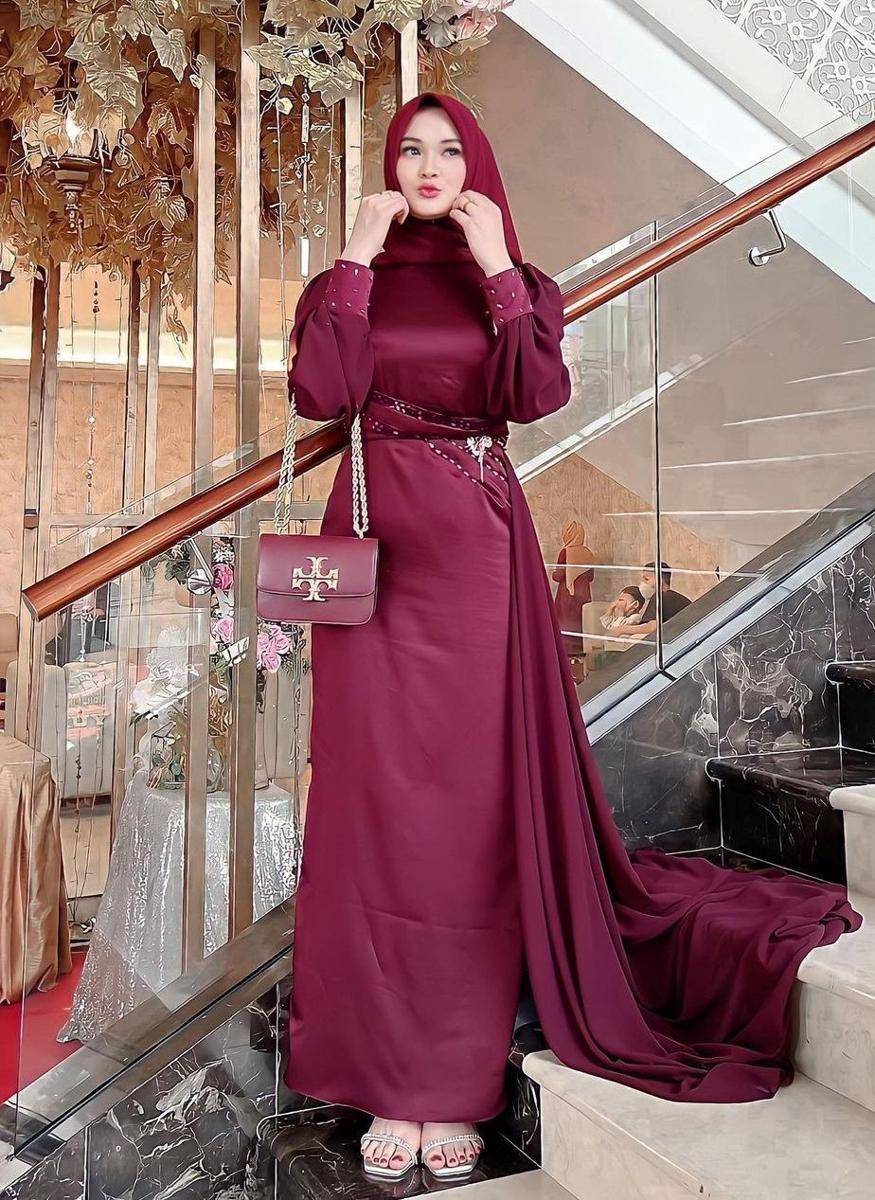 OOTD pesta hijab (instagram.com/zihanshvira)