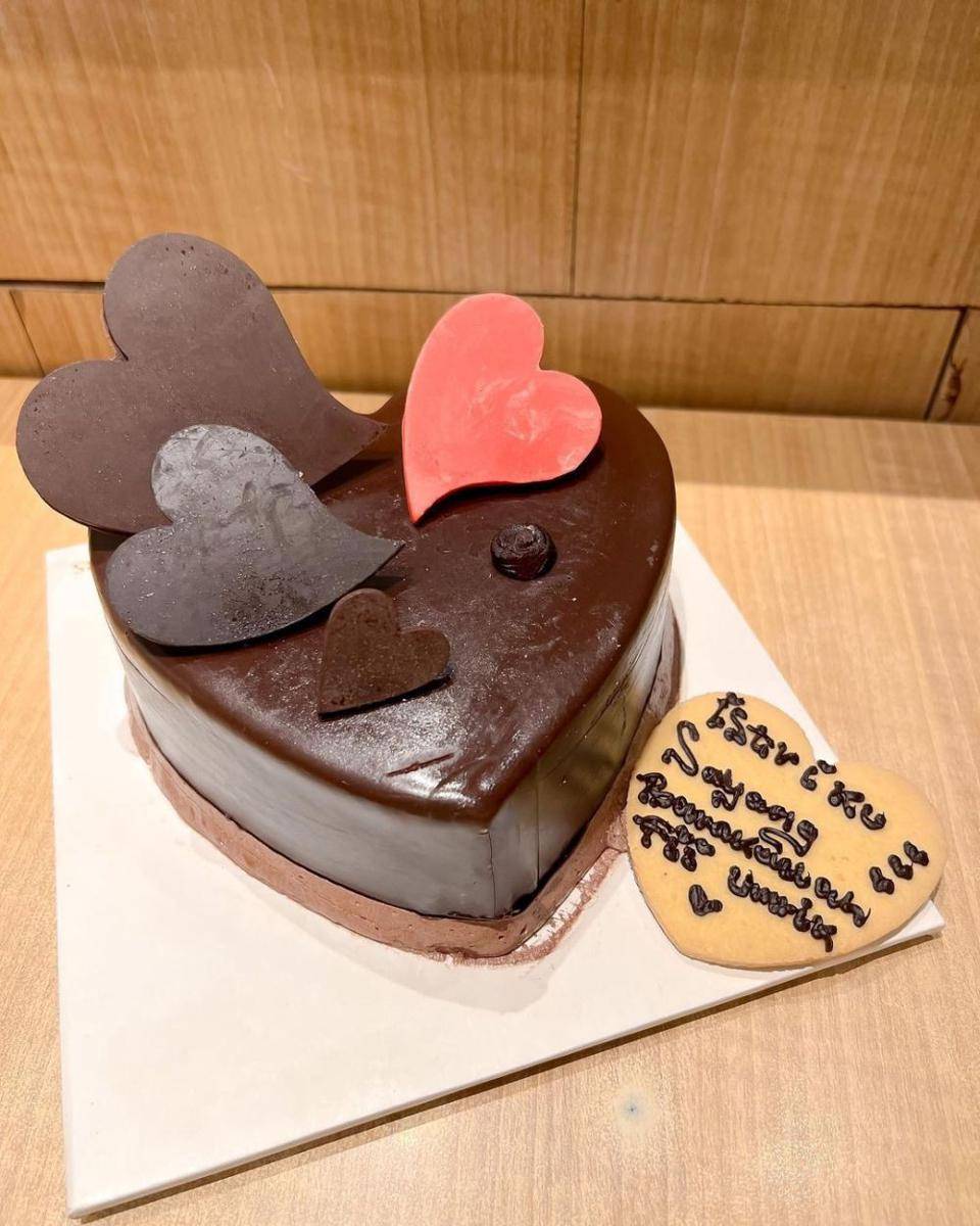 Ultah Anisa Rahma (Instagram.com/anisarahma_12)
