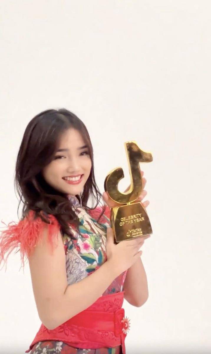 momen Fuji menang TikTok Awards 2023 (instagram.com/fuji_an)