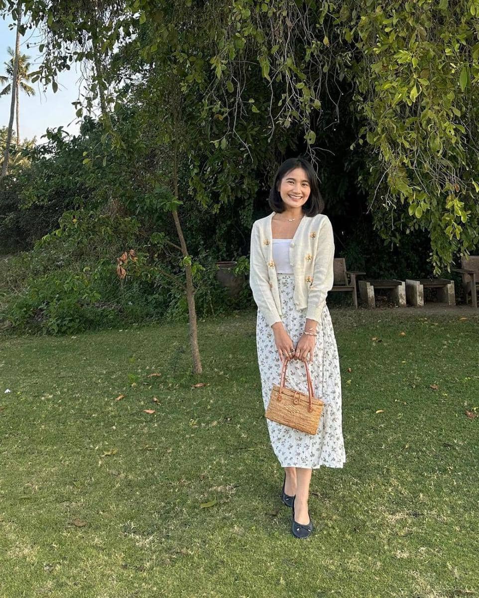 Koleksi outer Jesica Ceren (instagram.com/jesicaceren)