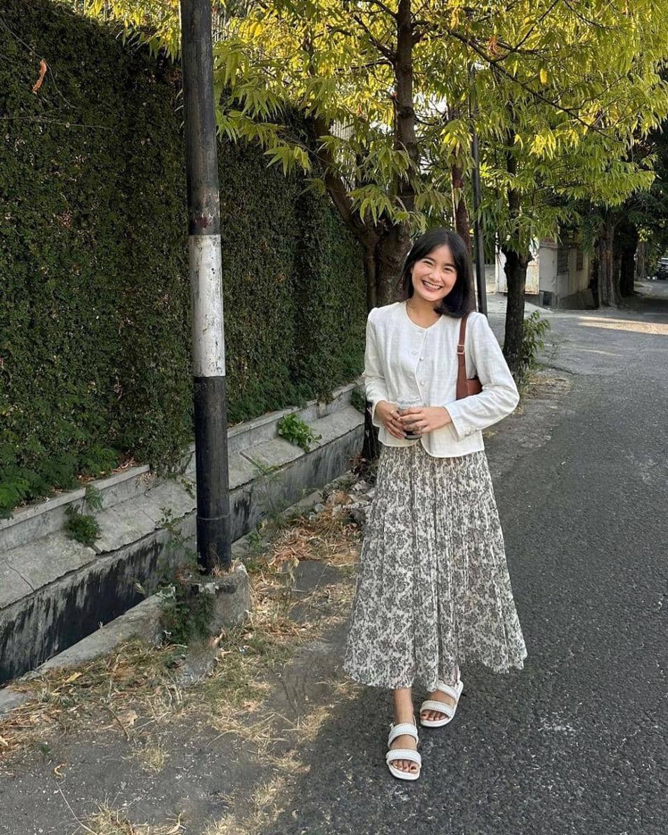 Koleksi outer Jesica Ceren (instagram.com/jesicaceren)