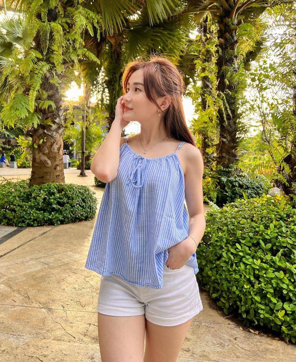 Angelia Christy (instagram.com/angeliachristy_)