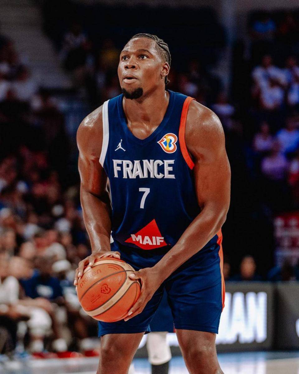 Guerschon Yabusele saat berseragam Timnas Prancis. (instagram.com/guerschon__)