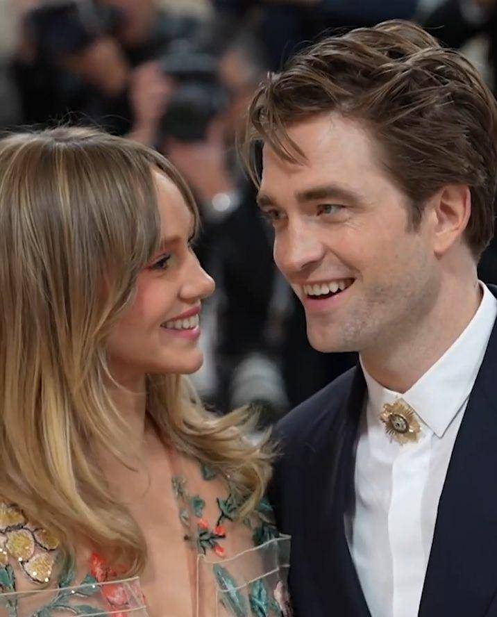 kisah cinta Robert Pattinson dan Suki Waterhouse (instagram.com/popsugaruk)