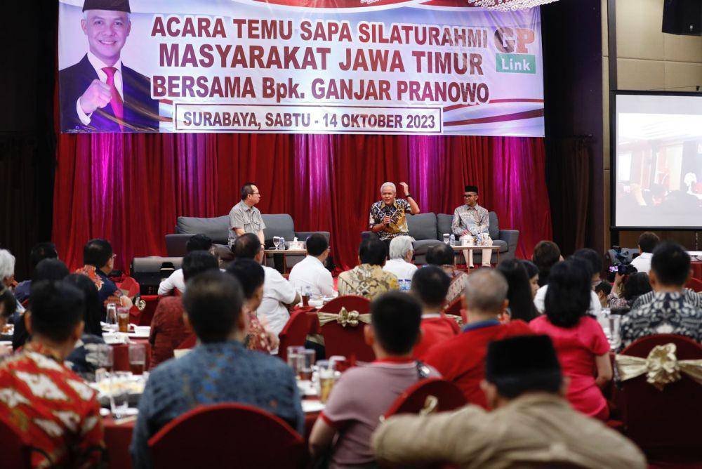 Ganjar Pranowo bertemu dengan sejumlah pengusaha di Surabaya, Jawa Timur, pada Sabtu (14/10/2023) (IDN Times/Istimewa)