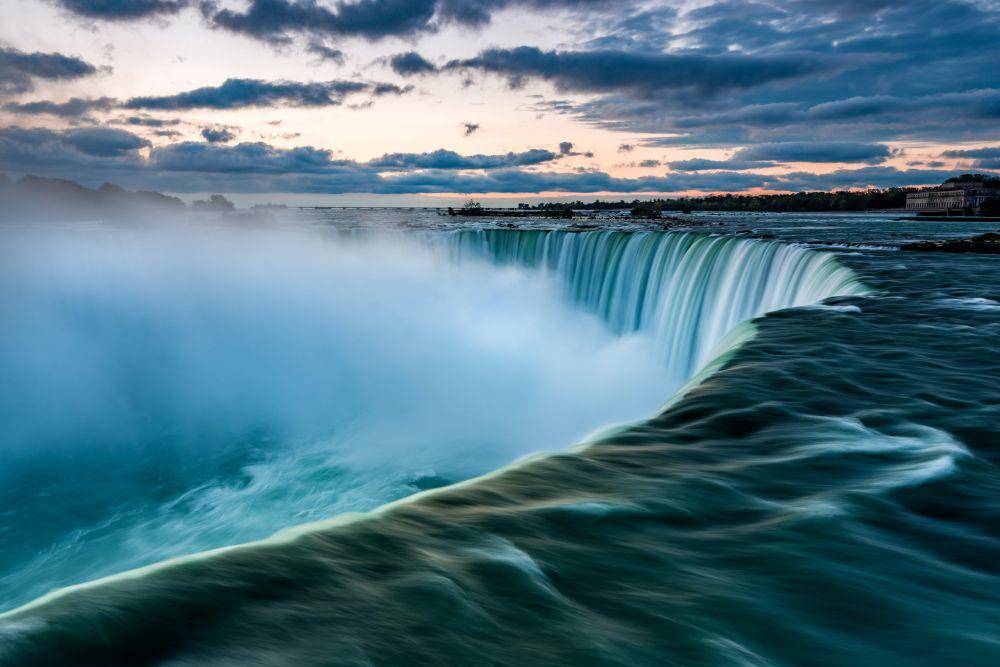 ilustrasi Air Terjun Niagara (unsplash.com/@sickle)