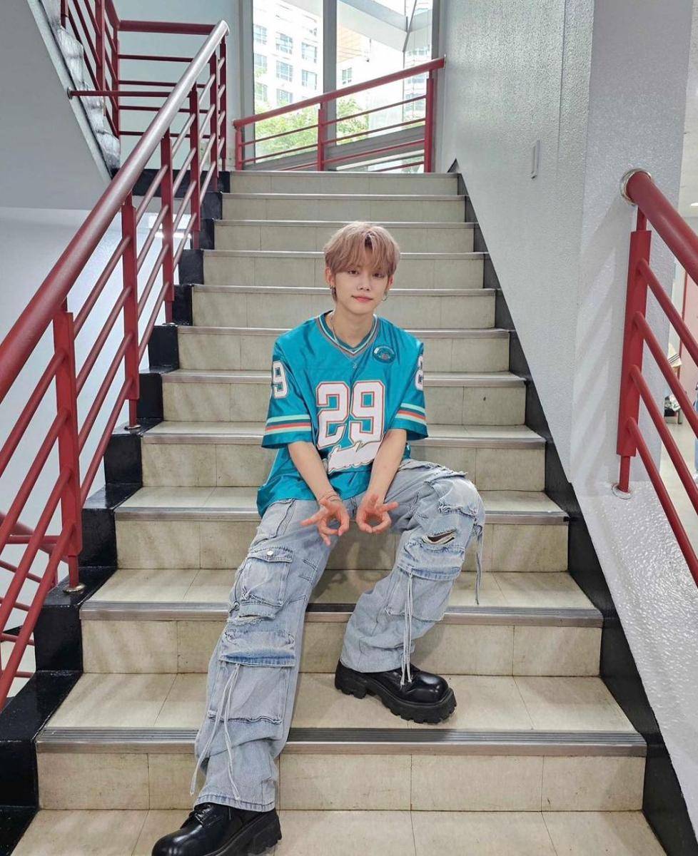 outfit cerah ala Yeonjun TXT (instagram.com/txt.bighitofficial)