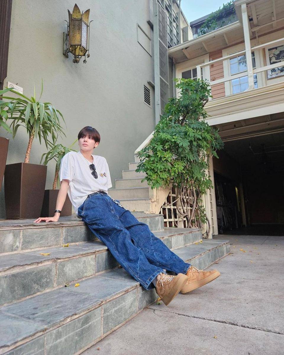 outfit cerah ala Taehyun TXT (instagram.com/txt.bighitofficial)