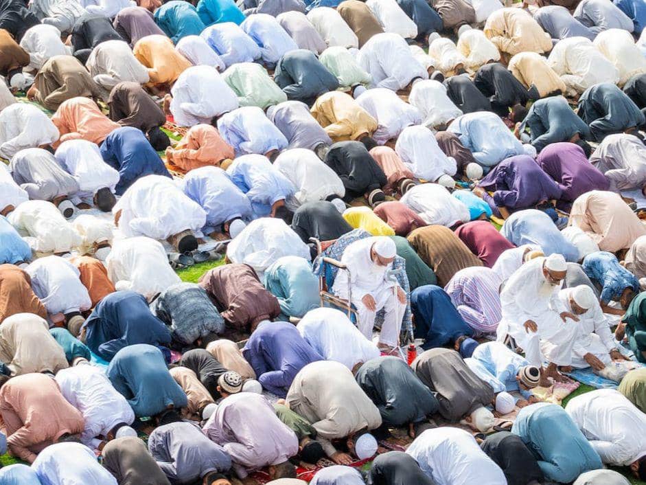 Ilustrasi umat islam sholat Berjamaah (Pexels.com/Kafeel Ahmed)