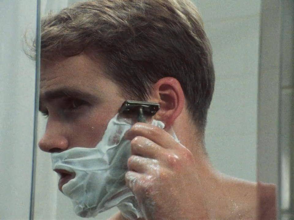 cuplikan film The Big Shave (dok. NYU/The Big Shave)