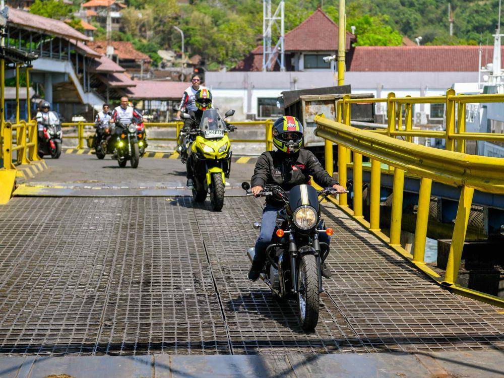IDN Times saat melakoni touring demi menonton MotoGP Mandalika 2023 (Dokumentasi Pertamina Lubricants)
