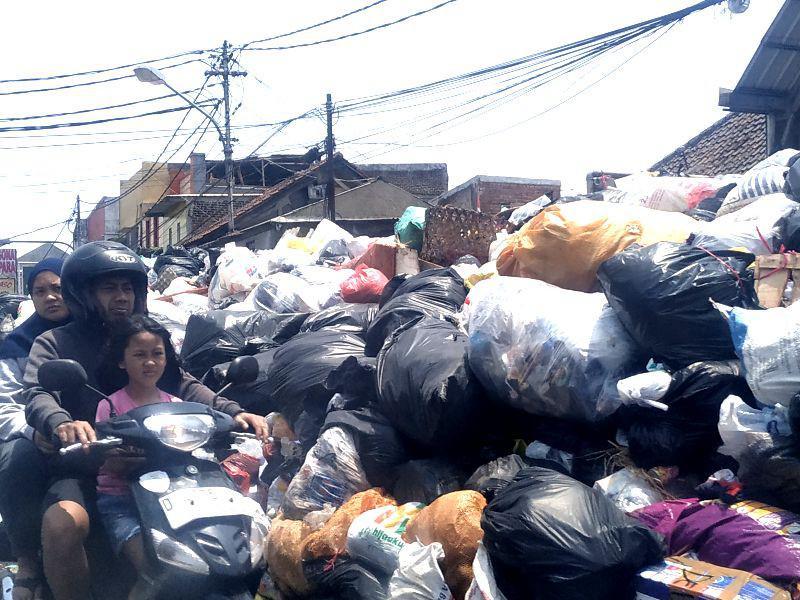 Pemkot Bandung Klaim Ada Pengurangan Sampah ke TPA Capai 700 Ton